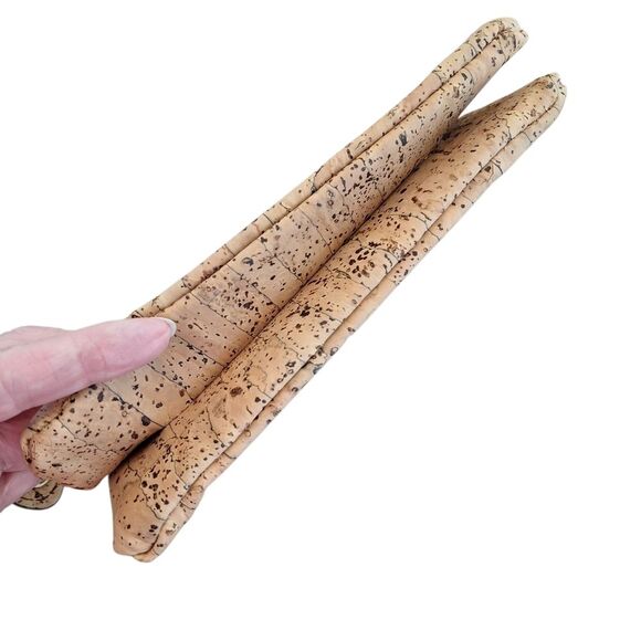 Queork Natural Cork Zip Wallet Clutch Bag Sustainable Antimicrobial NOLA - Picture 4 of 16